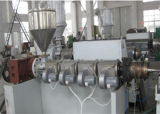 機械、プラスチック波形の管の生産ラインを作るポリ塩化ビニールの波形の管