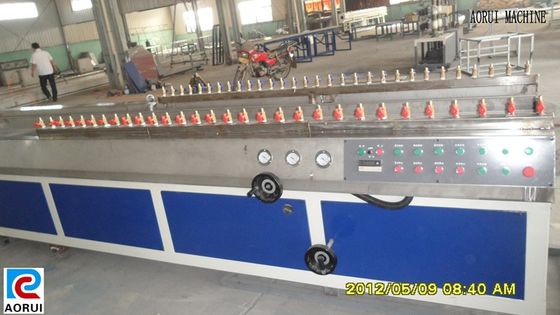 PP/PEの壁板プラスチック プロフィールの放出ライン、PEのプロフィールの放出の機械類