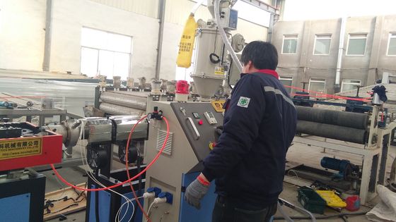 PE単壁波紋パイプ生産ライン PVCPE電線管管管製造機械