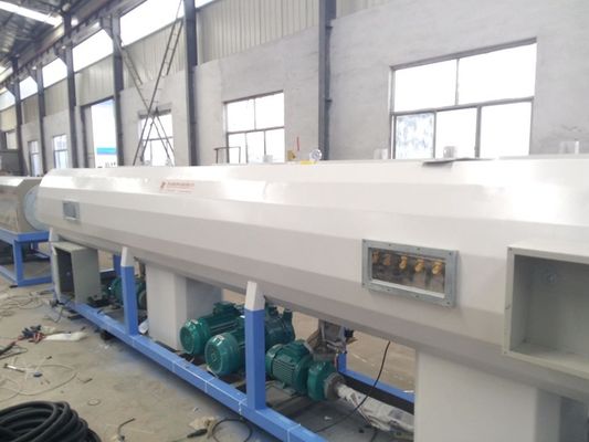 良い価格 16-630mm PE HDPE LDPE PVCプラスチックのパイプ生産ライン 38Cr モアアスクリューとバレル オンライン