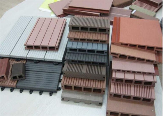 良い価格 木製のプラスチック合成の生産ライン、Wpcの放出機械双生児ねじ押出機 オンライン