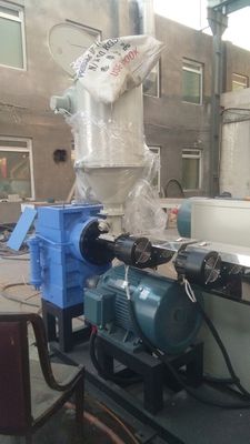 良い価格 PEカーボン螺線形はプラスチック管の放出ライン/プロセスのプラスチック管の放出機械を補強しました オンライン