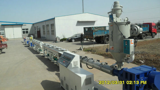良い価格 水プラスチック管の放出ライン、PeのPpr PPの機械を作るプラスチック管の押出機 オンライン