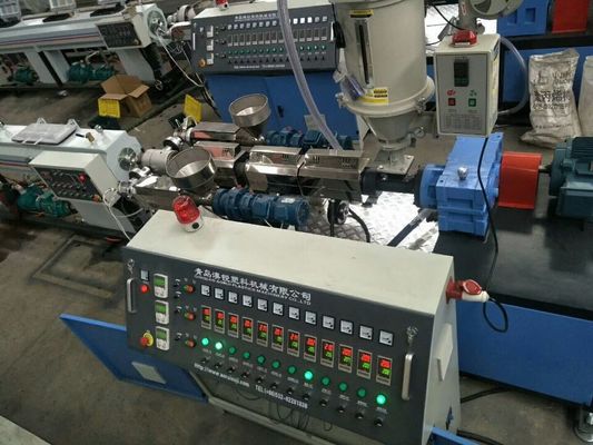 380V 50HZのプラスチック管の放出ライン、機械を作るPEのHDPEの管