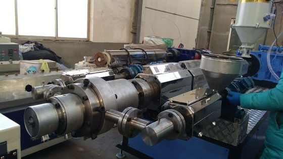 良い価格 ガスの供給のための農業LDPE MPPのプラスチック管の放出ライン500KG/H オンライン
