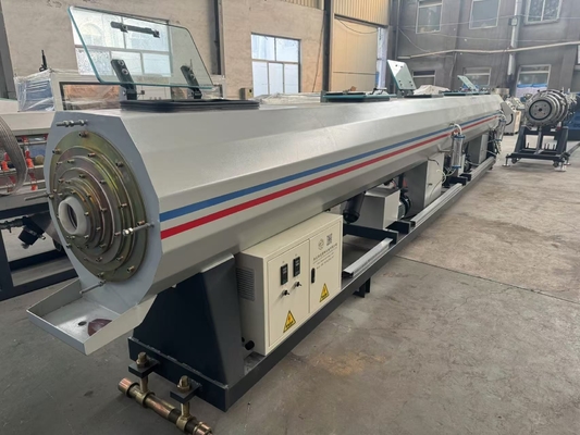 SJ75/33 PE HDPE LDPE パイプ製造ライン、高速PEパイプ押出機