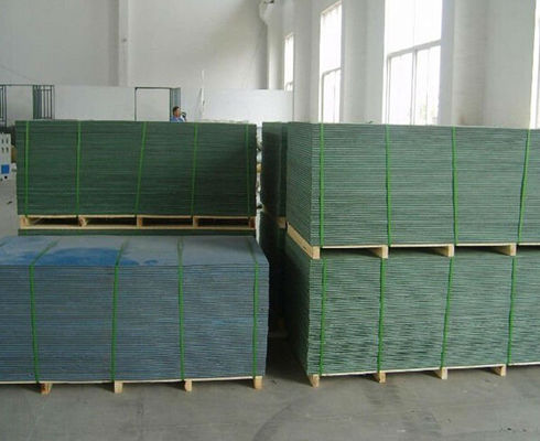 良い価格 建物の型板プラスチック板放出ライン、PP/PE板押出機 オンライン
