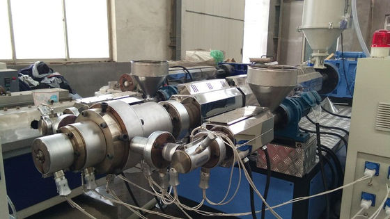 良い価格 ペレタイジングを施すことをリサイクルするPLC LLDPEの管の単一ねじ押出機 オンライン